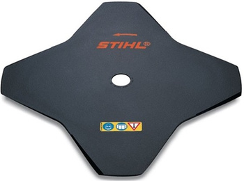 Tarcza tnąca Stihl GrassCut 230-4 do koszenia twardej suchej trawy