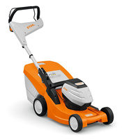 Kosiarka akumulatorowa Stihl RMA 443 C wydajna ekonomiczna zwrotna do pielęgnacji trawników
